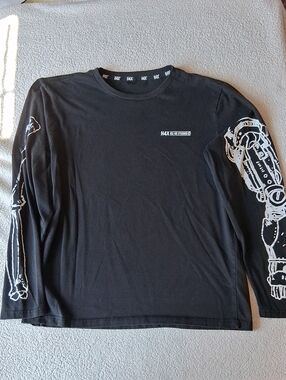 Black Long Sleeve Graphic Tee